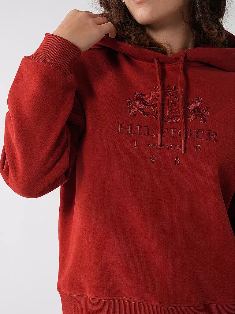 TOMMY HILFIGER Kapuzenpullover - Hoodie rot