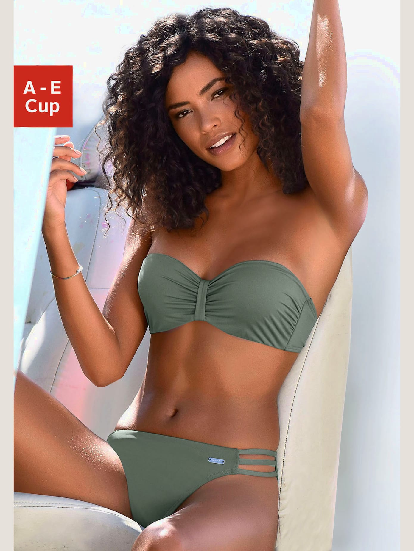 Haut de bikini bandeau à armatures bonnets rembourrés