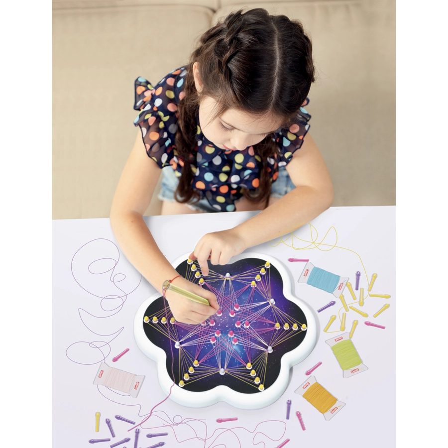 Quercetti String Art Mandala Play Creativo - Kreatives Zeichnen mit Fäden