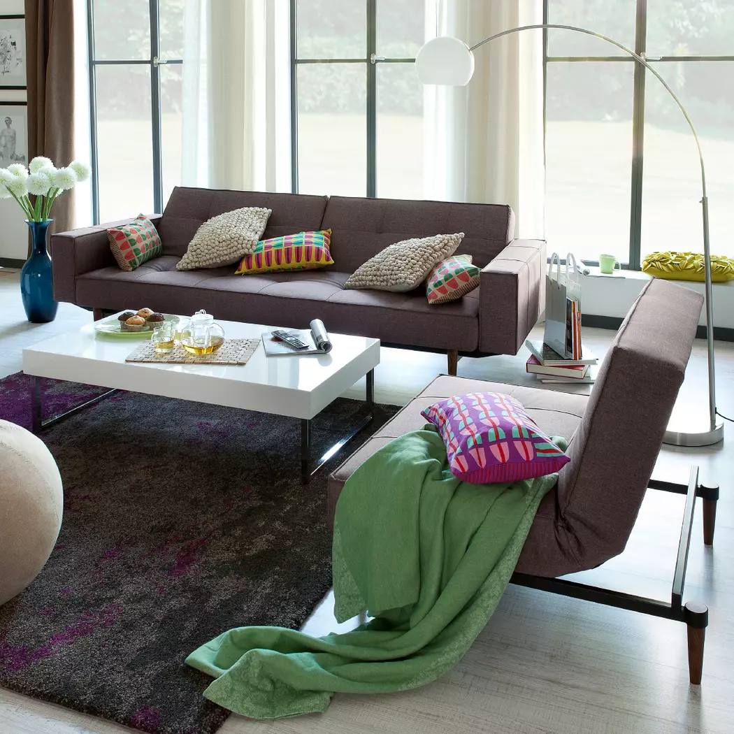 Schlafsofa mit Armlehnen Splitback Styletto dunkel