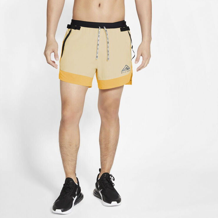 Nike Dri-FIT Flex Stride Trail løbeshorts Gul