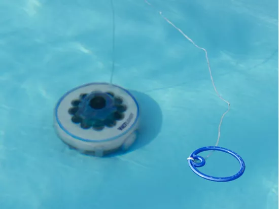Robot de piscine sur batterie - Wetrunner