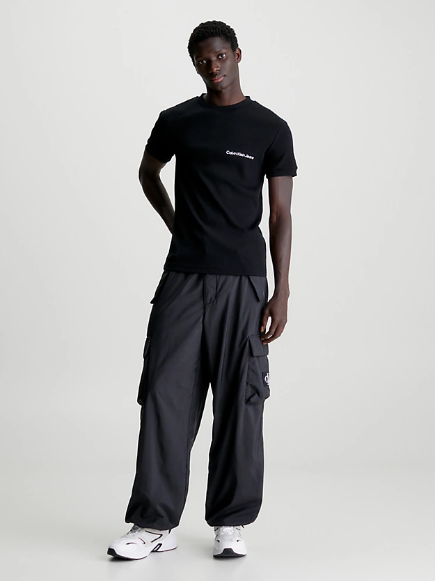 Camiseta de algodão canelado slim