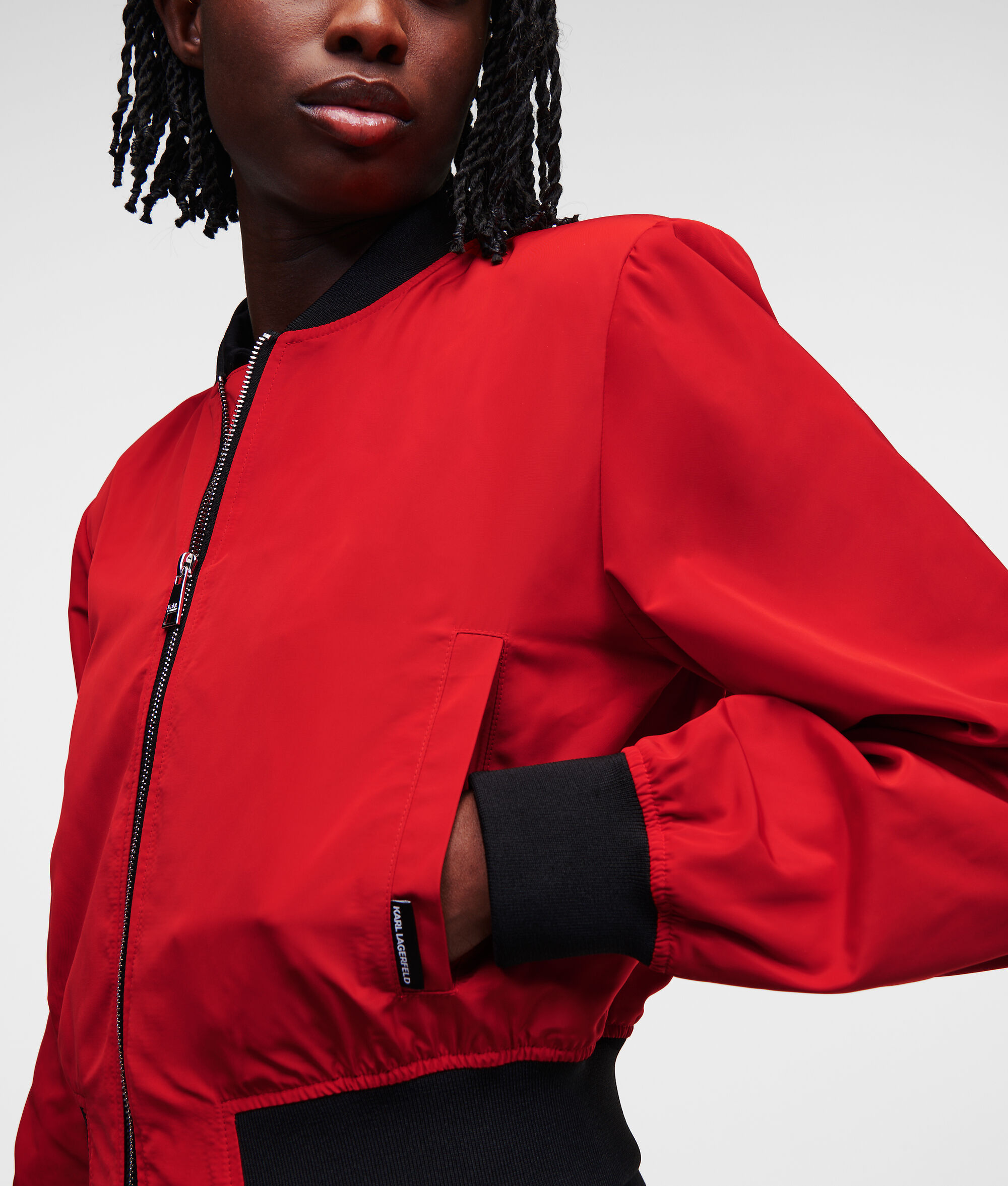 BLOUSON AVIATEUR CROPPED AVEC ÉPAULETTES
