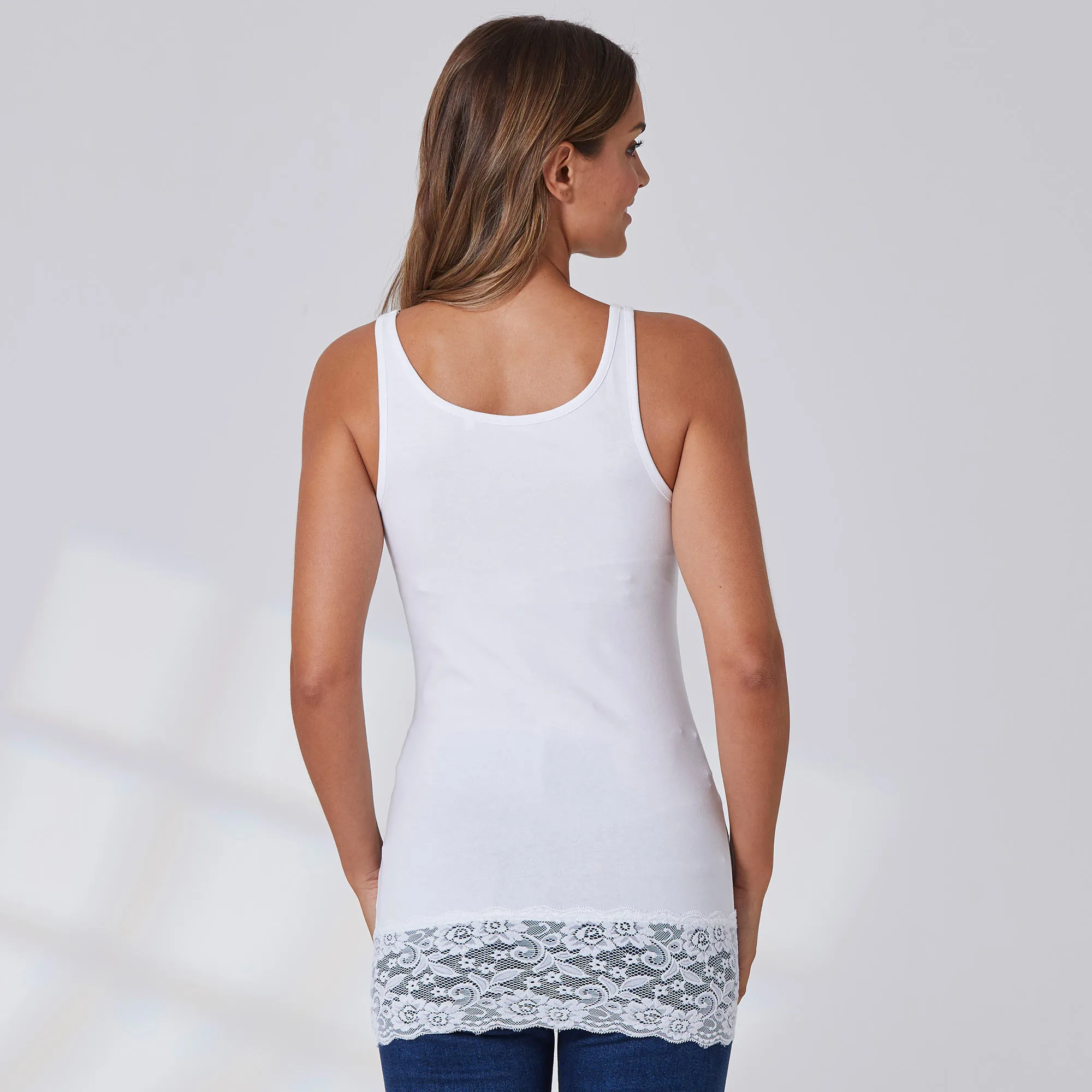 Damen-Longtop mit Spitze am Saum