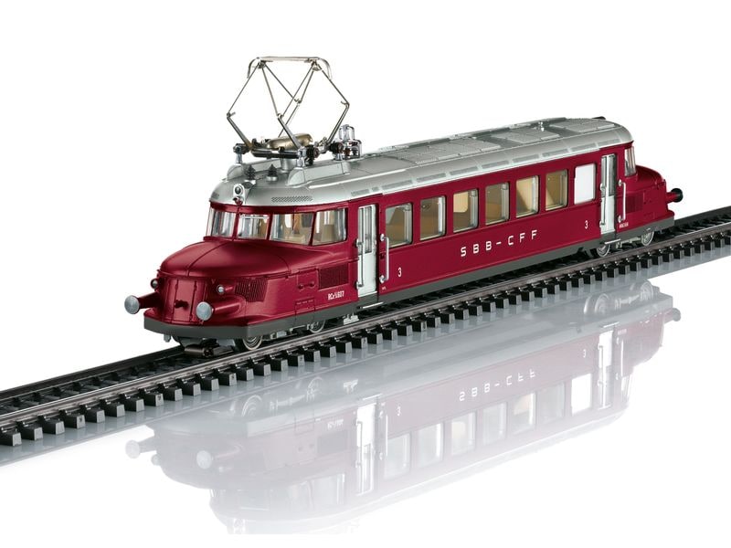 Märklin Triebwagen Roter Pfeil OeBB RCe2/4, H0, AC, VI Elektrischer Schnelltriebwagen Serie RCe 2/4, 3. Klasse