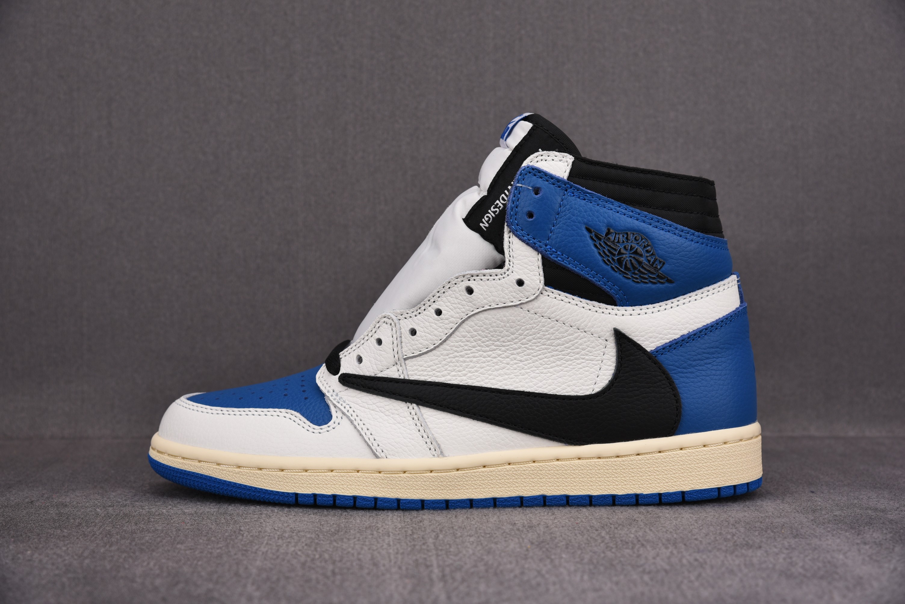 Jordan 1 High OG SP Fragment x Travis Scott