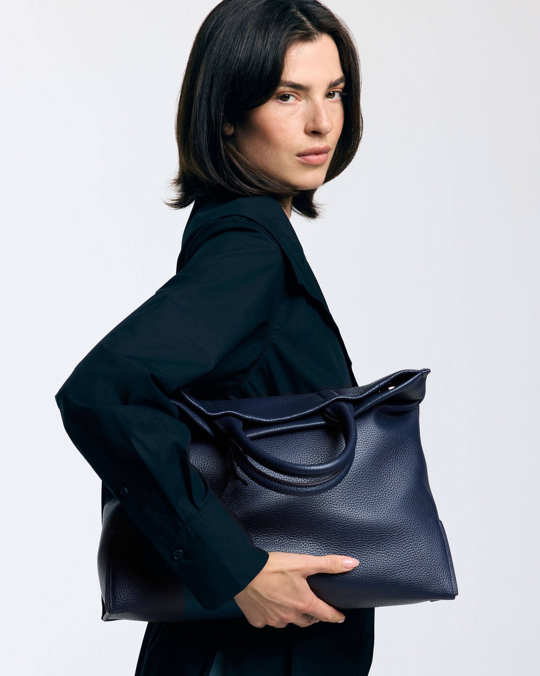 HILLY | NAVY