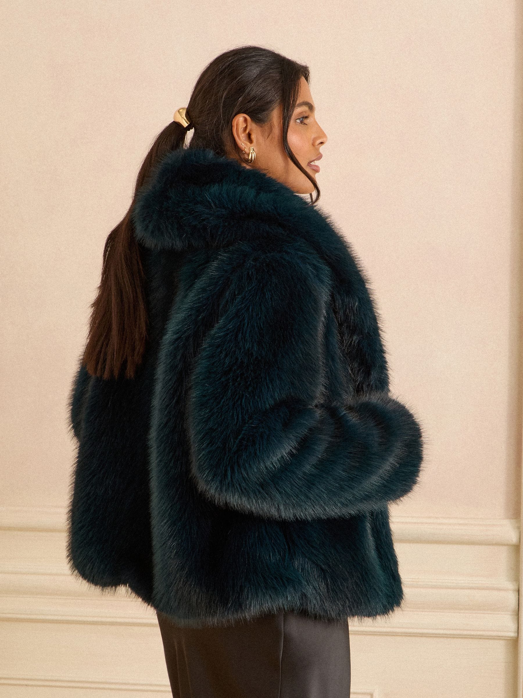 Blauwgroen - Love & Roses Shawl Collar Faux Fur Coat