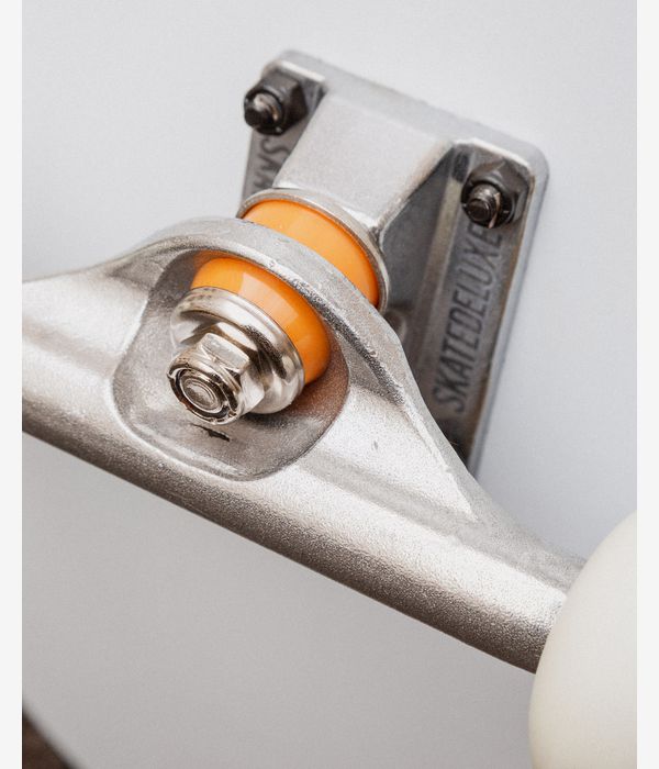 skatedeluxe Radial 8.25