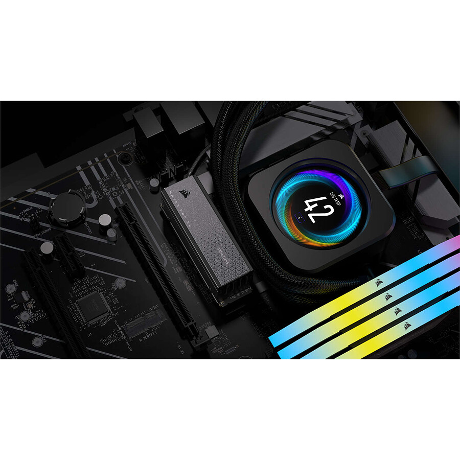 Corsair MP700 Pro SE - 4 To avec dissipateur