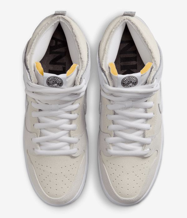 Nike SB x Anti Hero Dunk High Schuh (white white black)