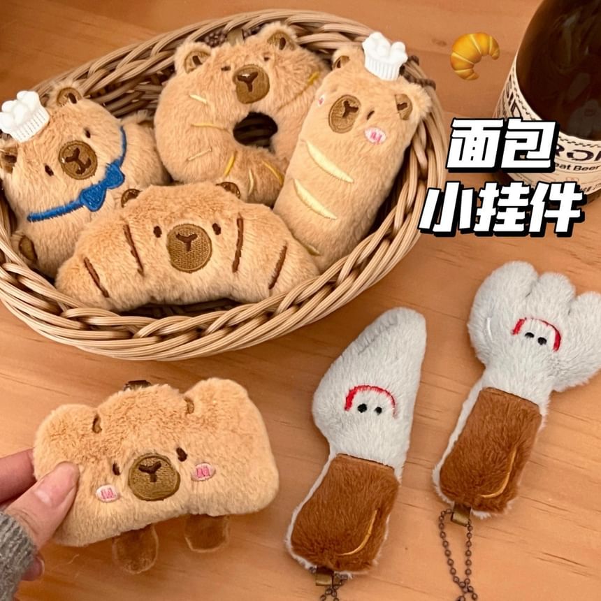 Bohod - Capybara Voedsel / Chef / Mes / Vork Pluche Tas Charm / Broche (Diverse Ontwerpen)