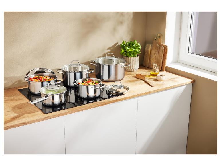 Set van 5 RVS pannen