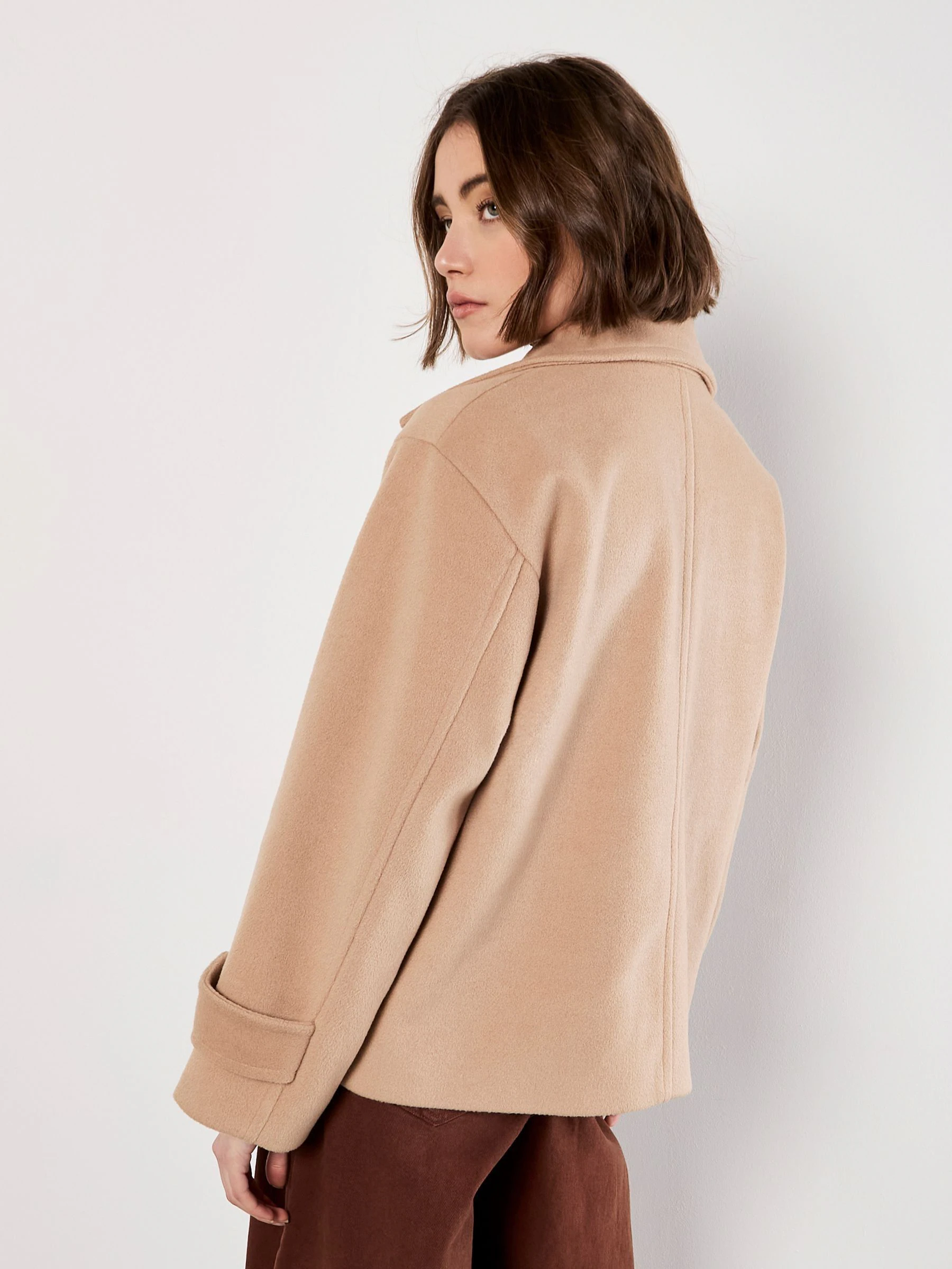Bruin - Apricot Tailored Short Trench Jacket