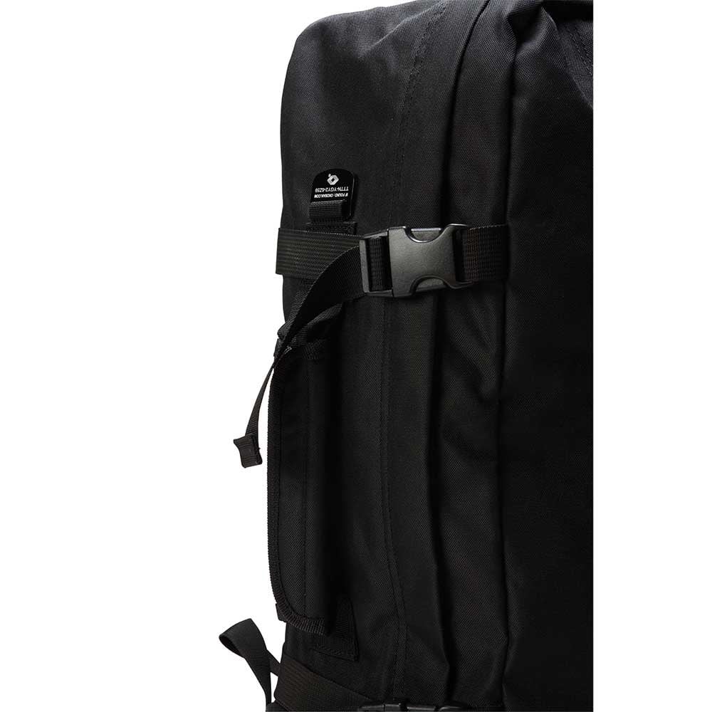 CabinZero Classic 44L Cabin Backpack Absolute Black