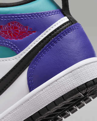 Jordan 1 Mid Younger Kids' Shoes