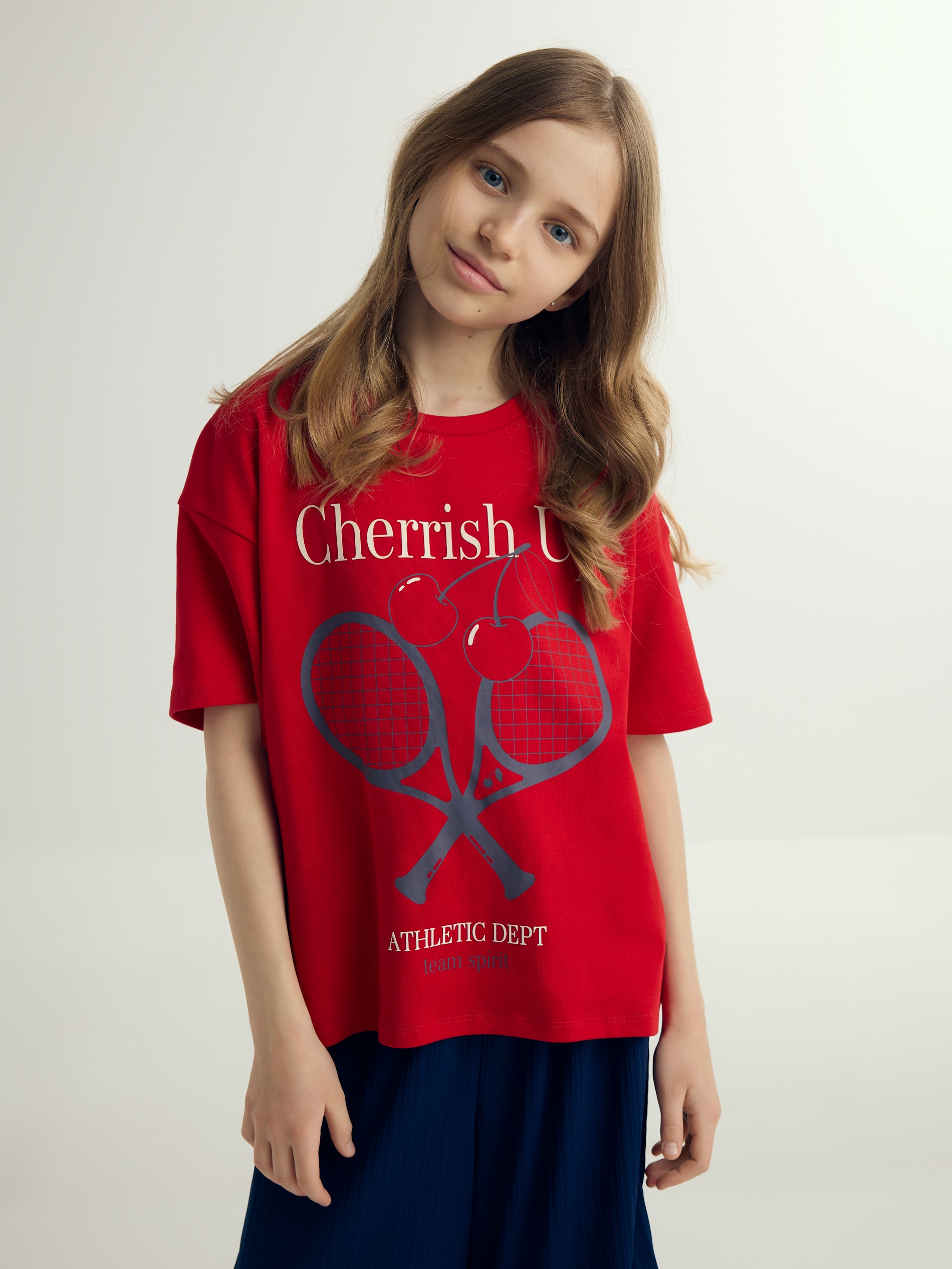Lässiges T-Shirt mit aufdruck
