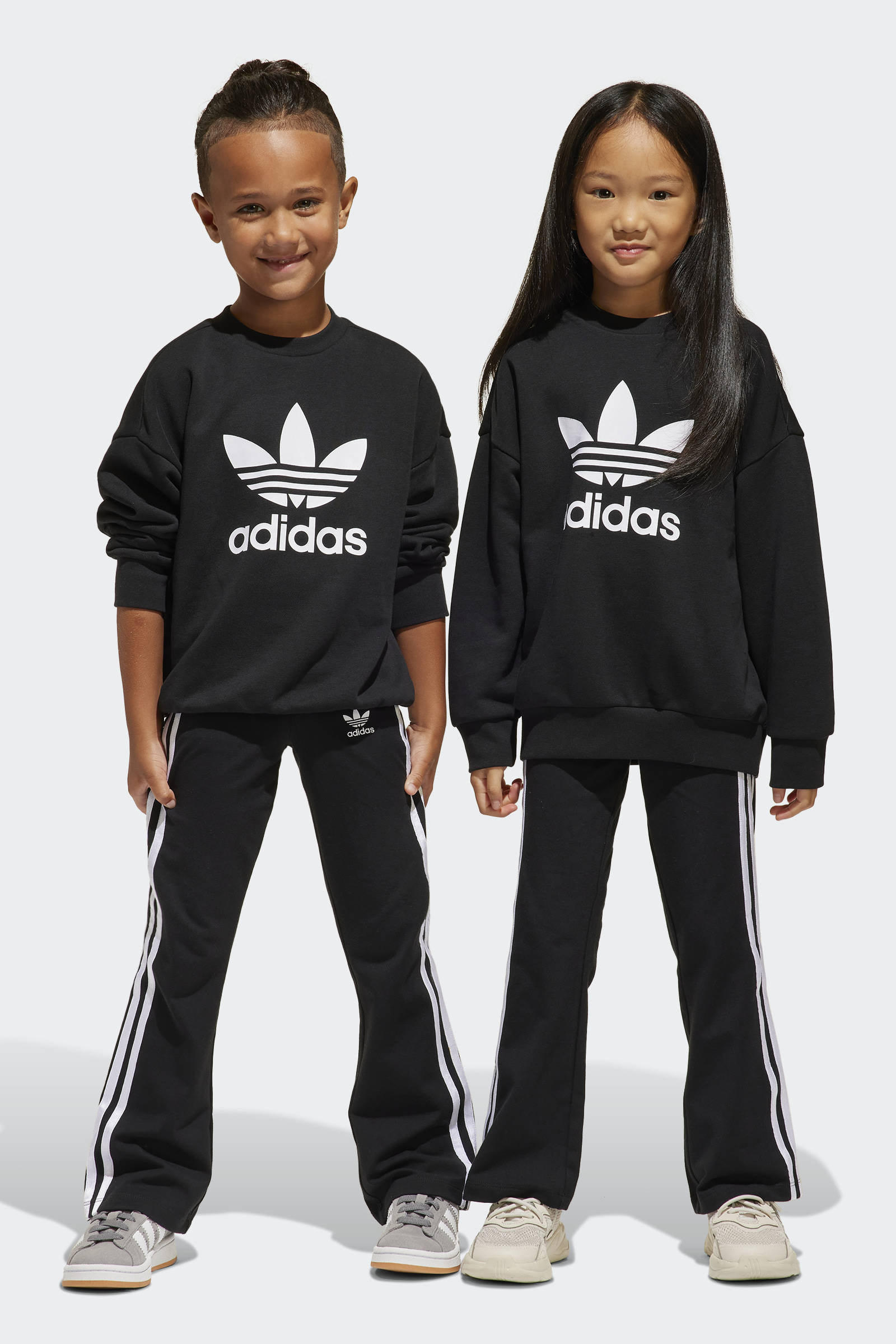 adidas joggingpak zwart/wit