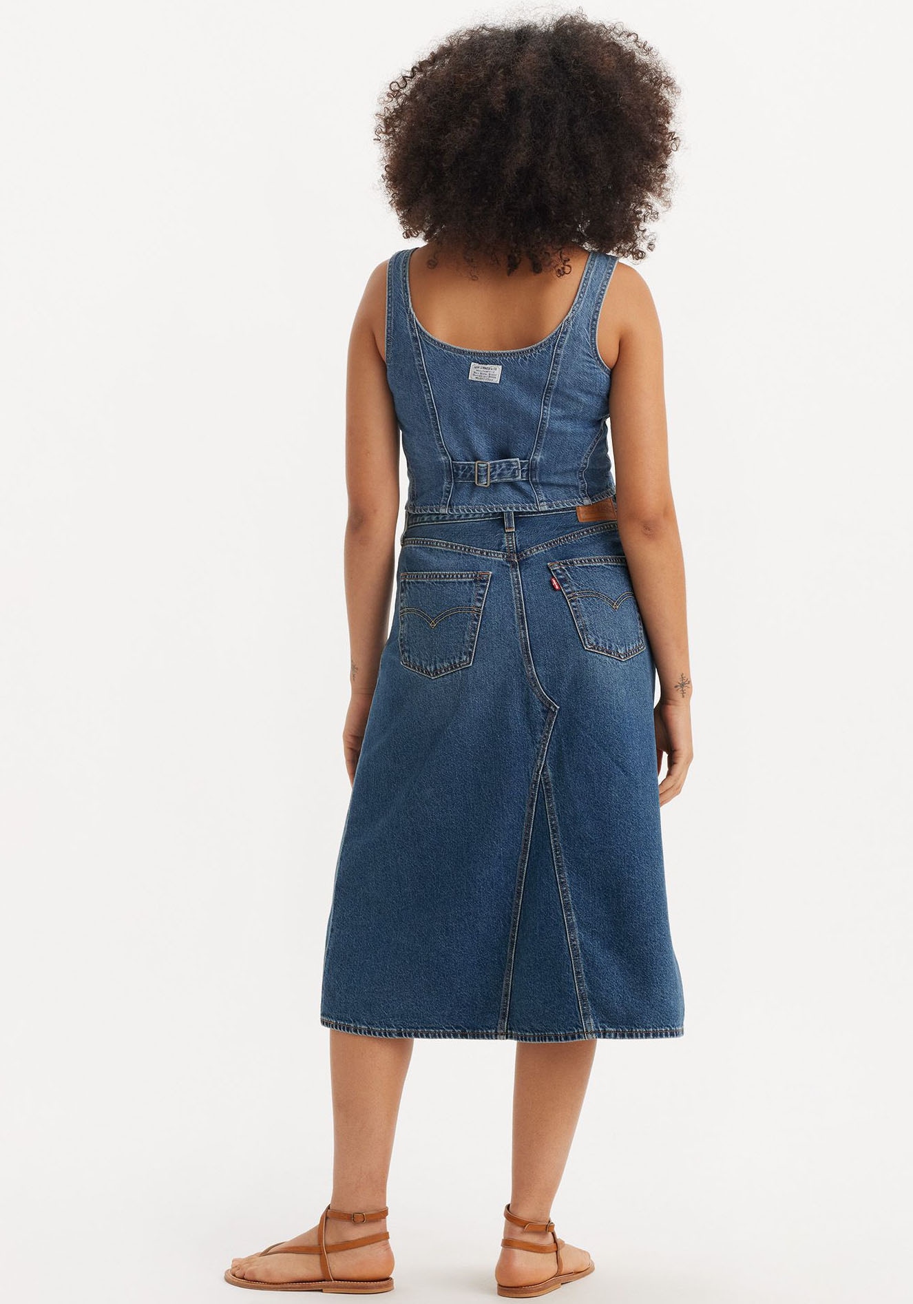 Levi's® Jeansrock »HR A LINE DECON SKIRT« in trendy Midi-Länge mit ausgefranster Kante