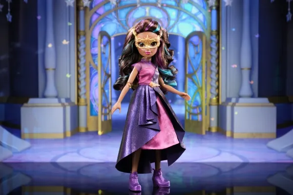 Unicorn Academy Dlx Doll Sophia Masquerade 24 cm