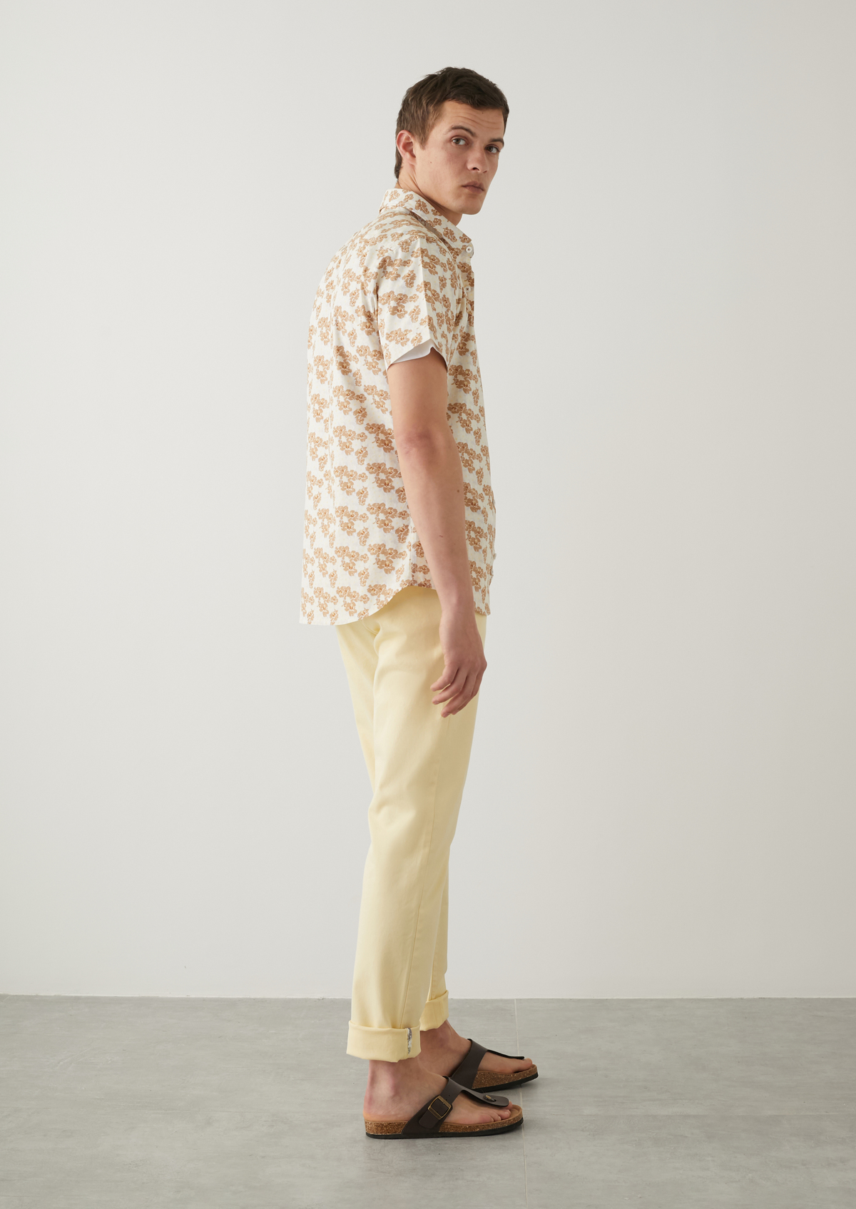 Chino slack skinny en coton stretch uni jaune