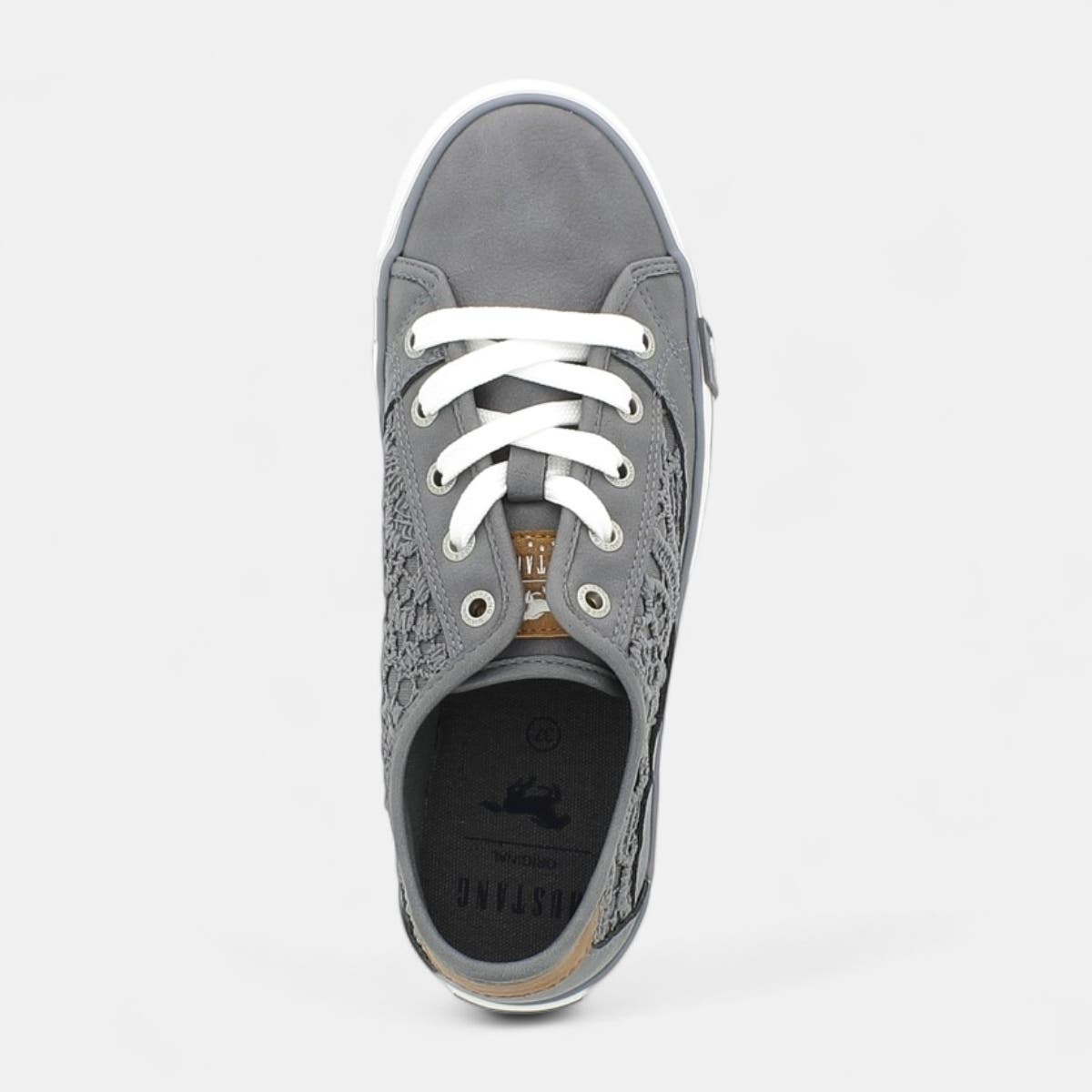 Baskets basses Femme jeans