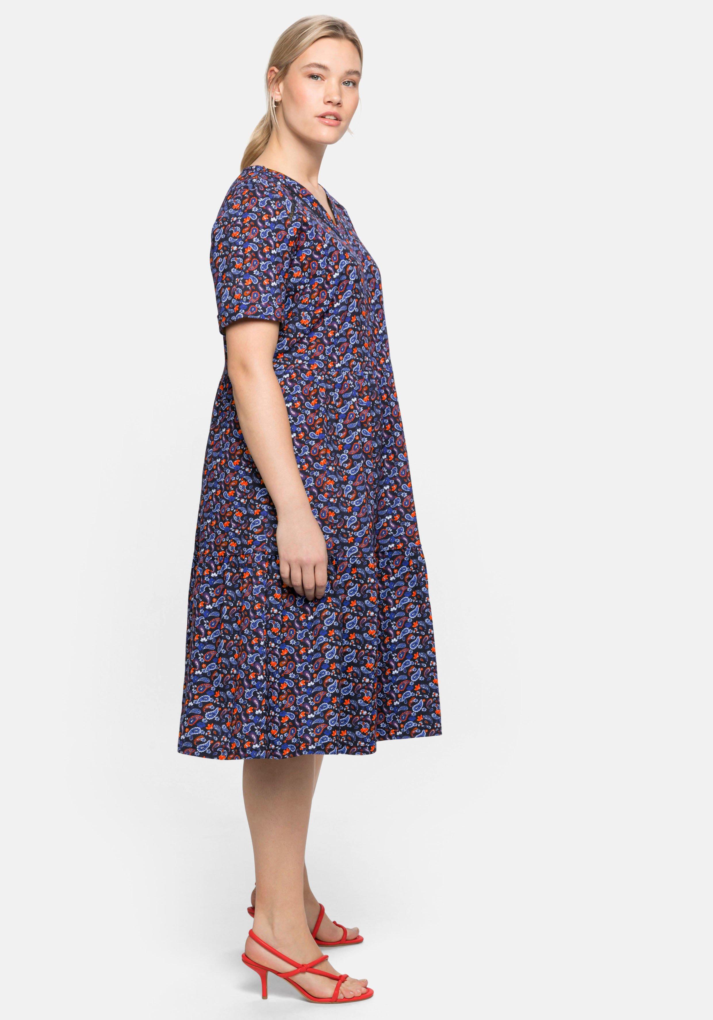 Shirtkleid mit Paisleydruck und Lochspitze