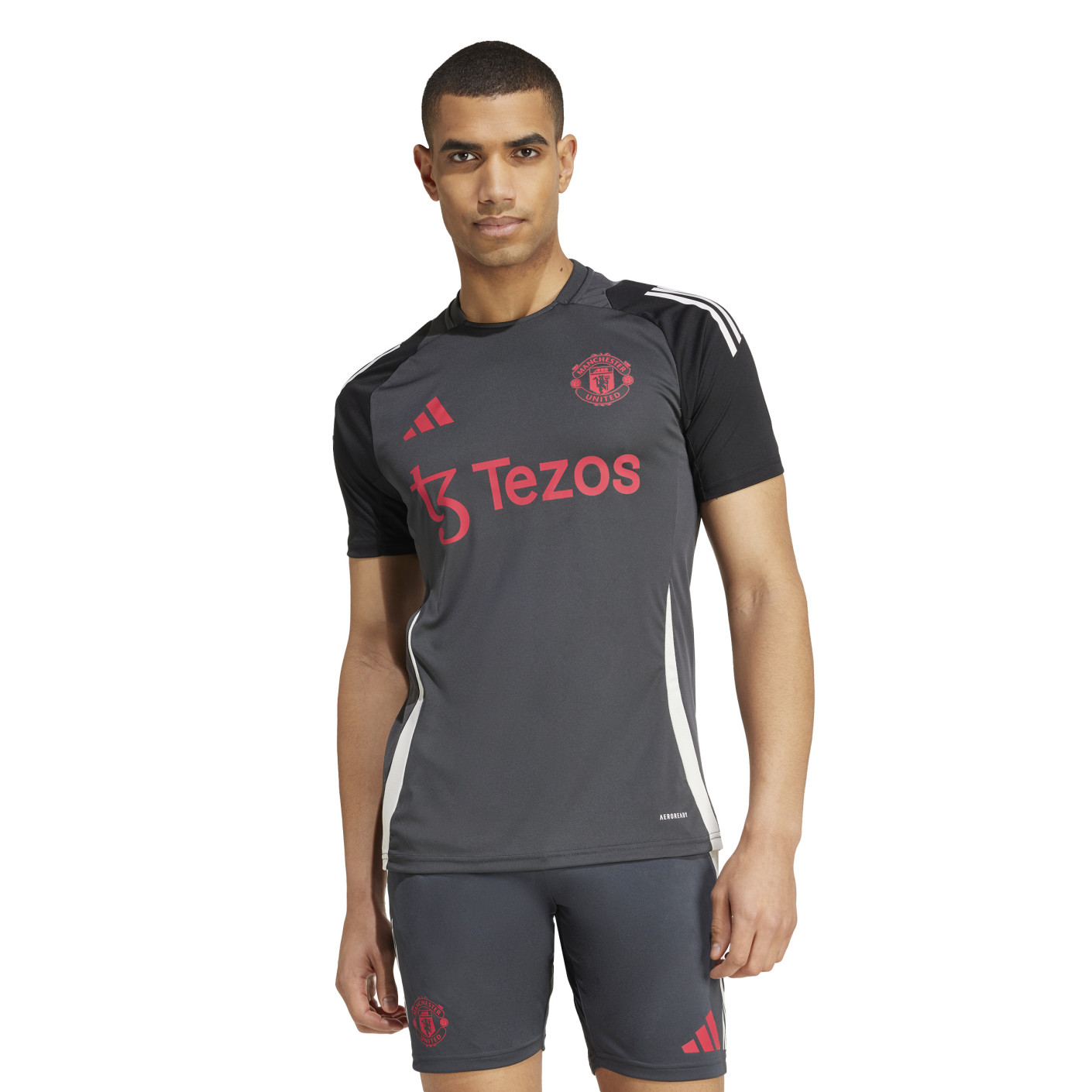 Adidas Manchester United Trainingsshirt Europees 2024-2025 Donkergrijs Zwart Rood Wit