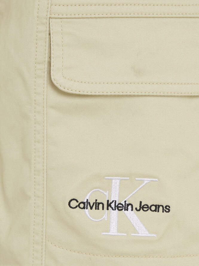 Calvin Klein SATEEN CARGO SHORTS Lfu