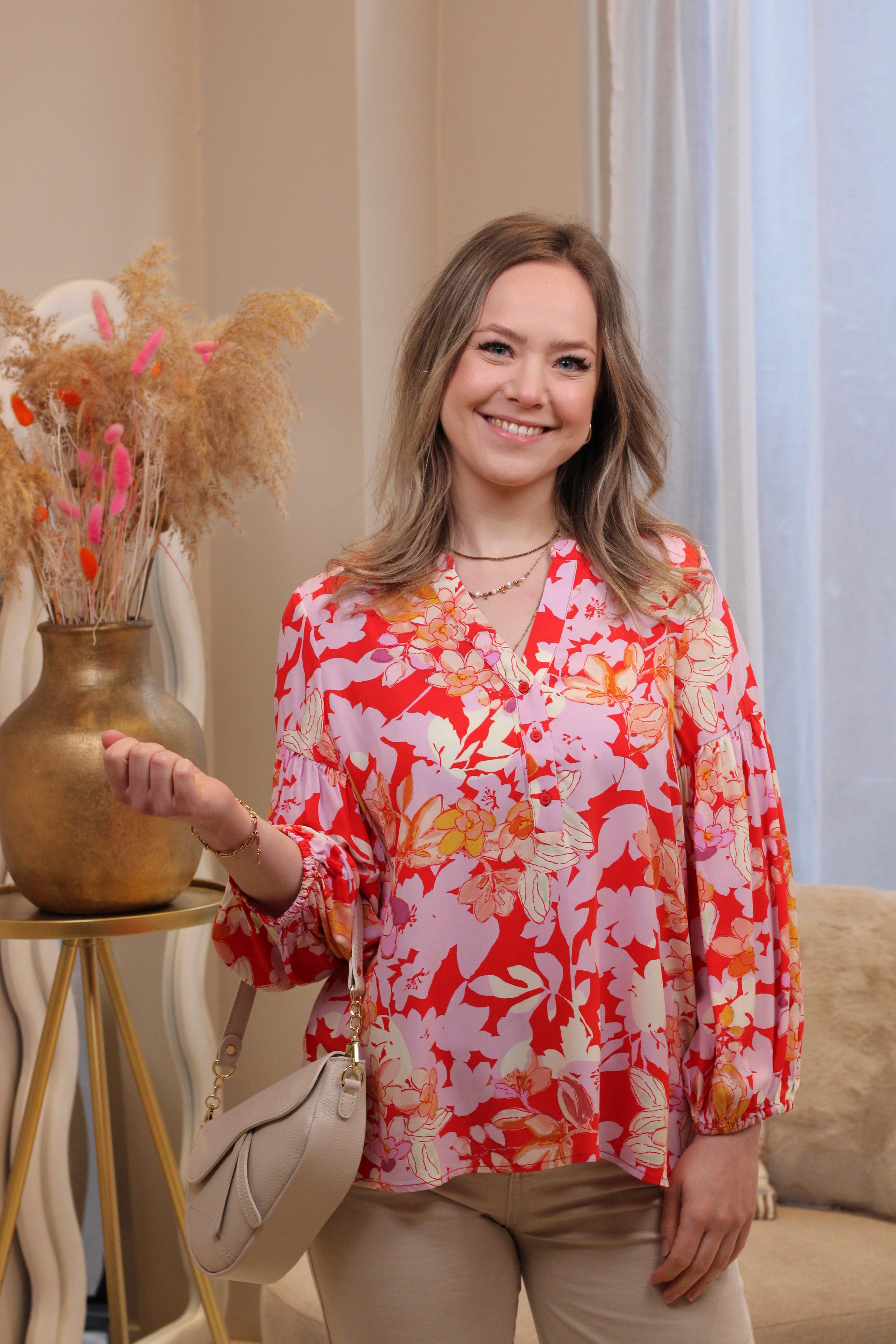 Culture - Audrey Bello Blouse - Red/Pink Flower