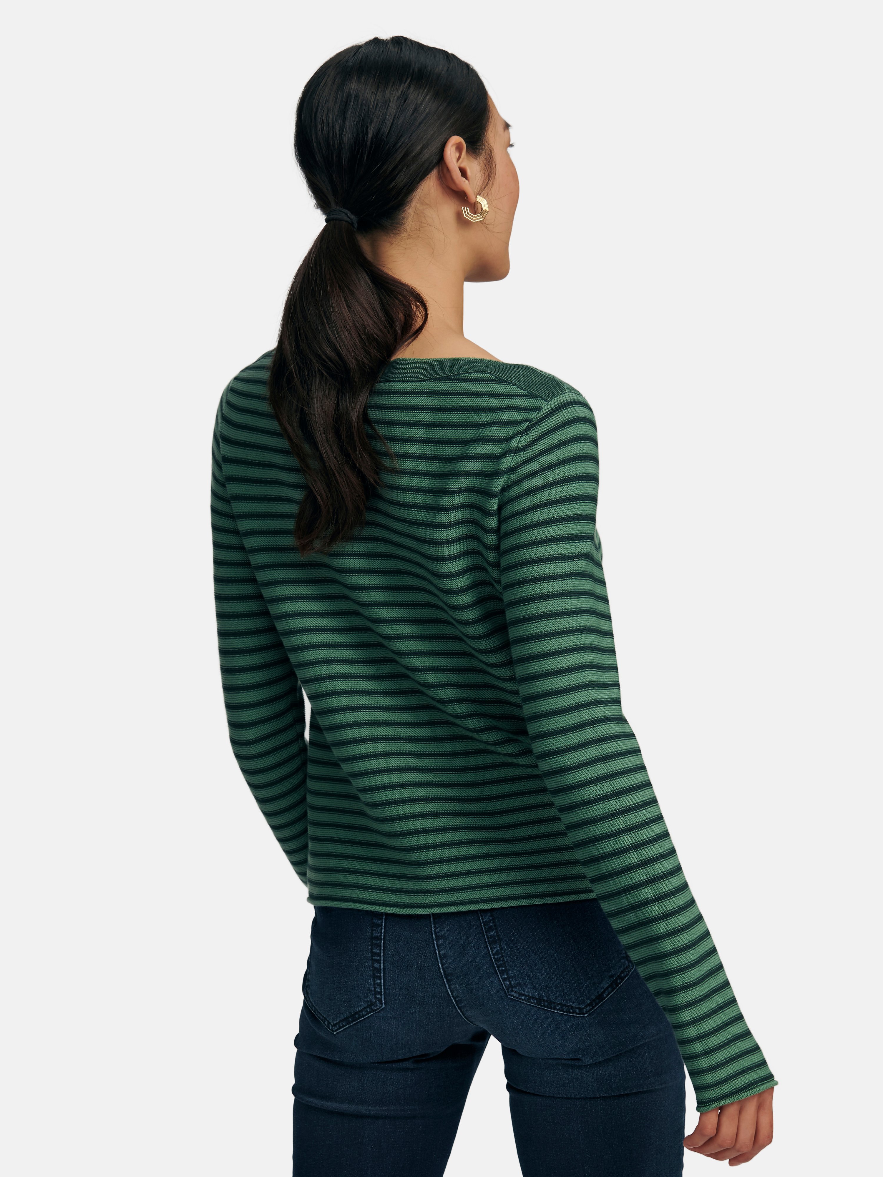 Pullover mit U-Boot-Ausschnitt
