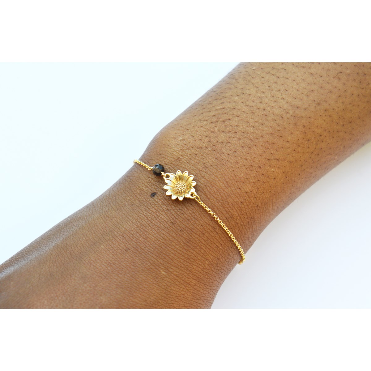 Bracelet orné  d'une  pierre quartz fumé