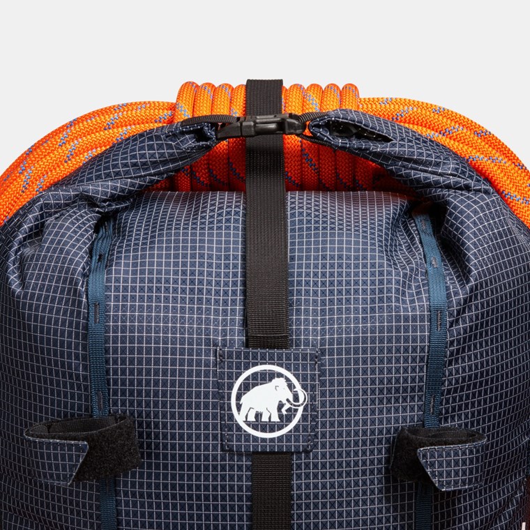 Mammut Trion 28 Women Marine/Black