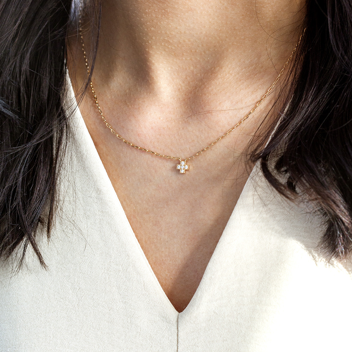 Collier plaqué or zirconias 45 cm
