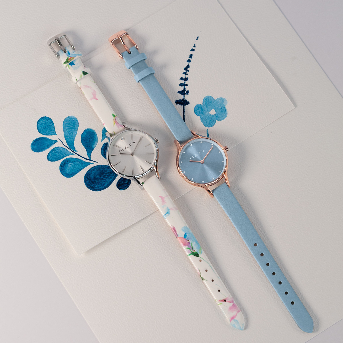 Montre femme chromée bracelet cuir fleurs tropicales
