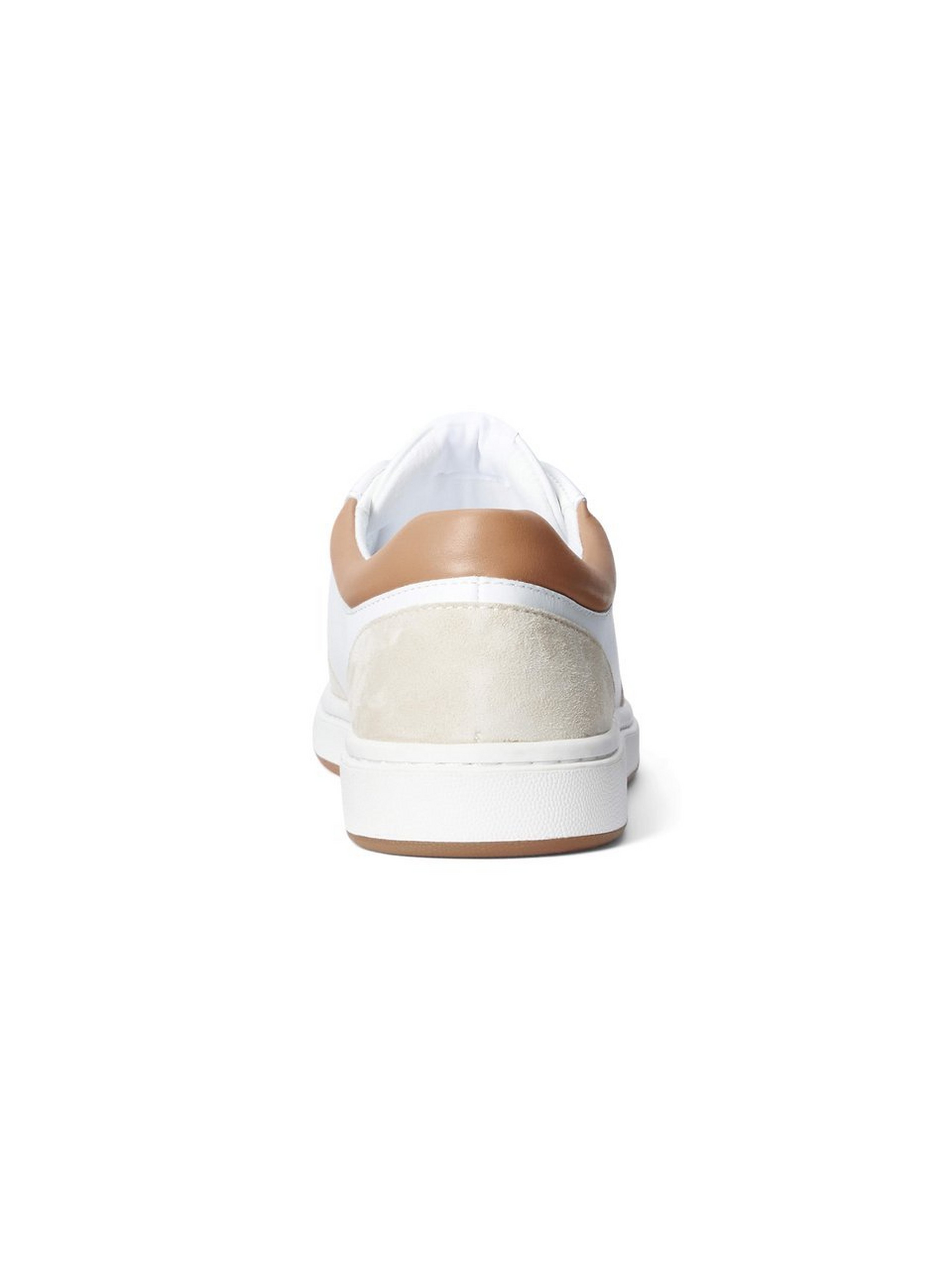 Sneaker