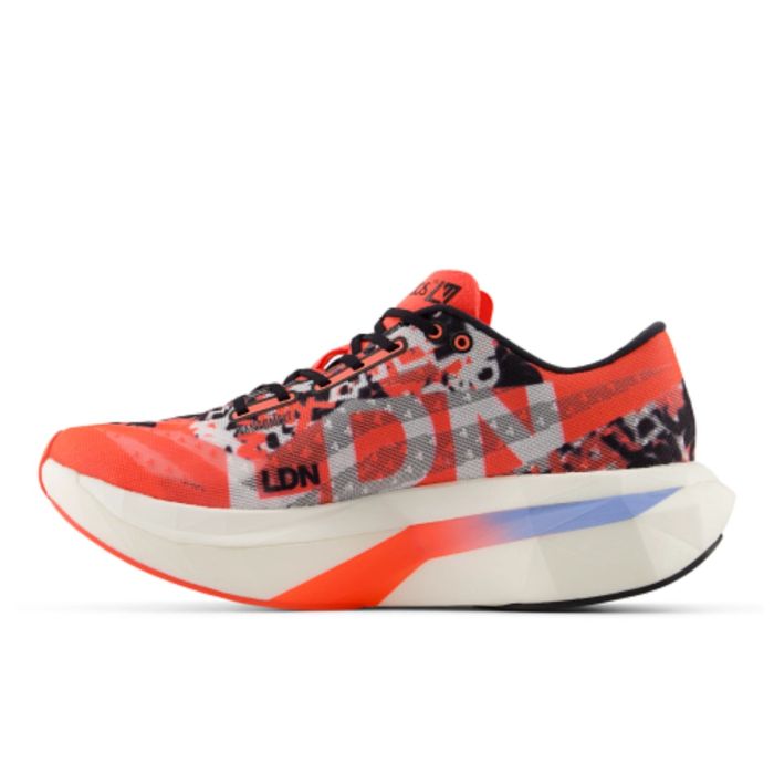 New Balance Dame Løbesko FuelCell SuperComp Elite V4 London Edition Rød