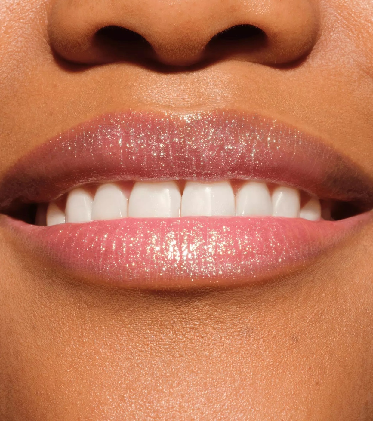 Catrice - Brilho labial Diamond Glaze - 030: Less Bitter More Glitter