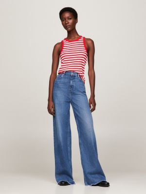 Regata estilo nadador com modelagem justa