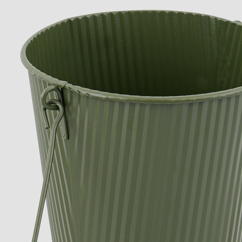 Cache pot à suspendre