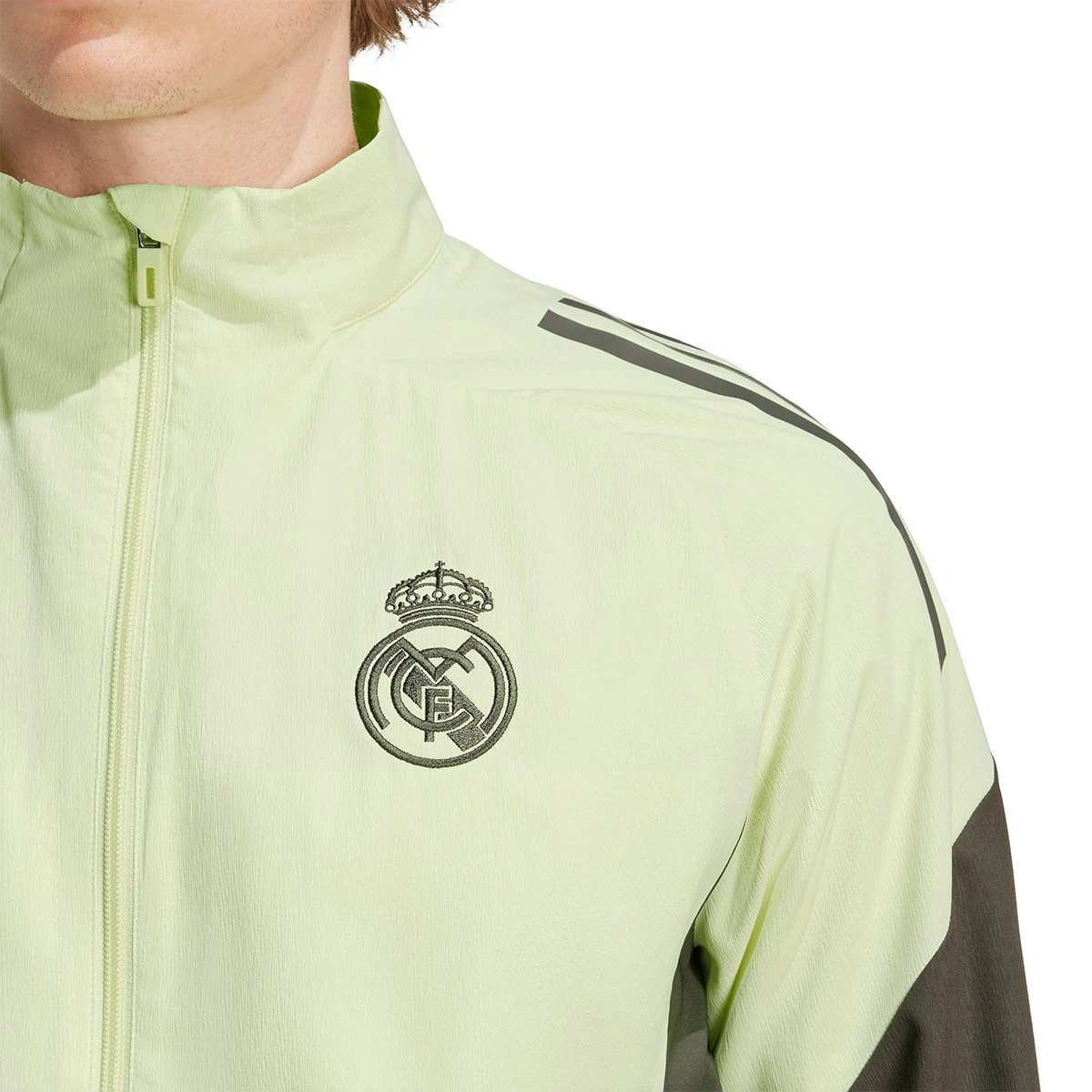 Casaco adidas Real Madrid Press/Travel 2025-2026