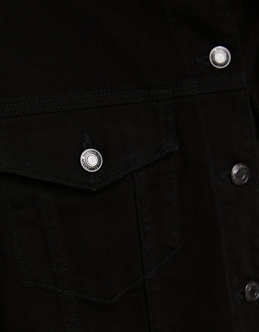 Jaqueta jeans curta