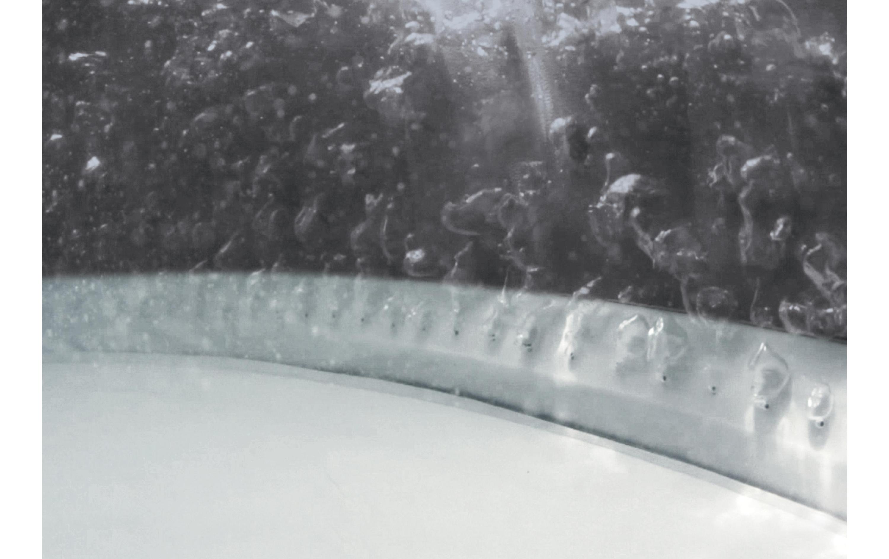 Whirlpool PureSpa Bubble Massage Ø 196 cm, 2020<br>Luxuriöse Entspannung mit 140 Luftdüsen