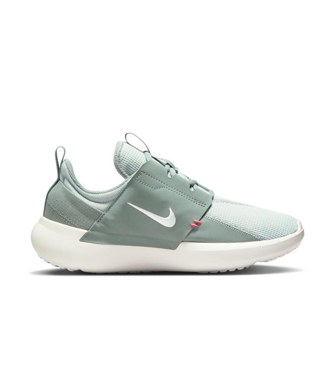 Nike Women Nike E-Series AD Sneakers