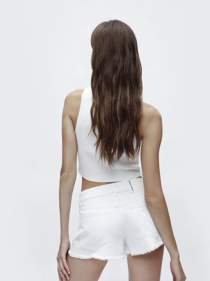 Shorts jeans com rasgos - Branco