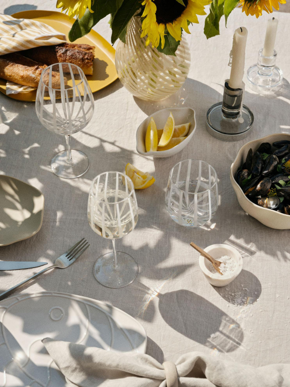 Broste Copenhagen Stripe rode wijnglazen