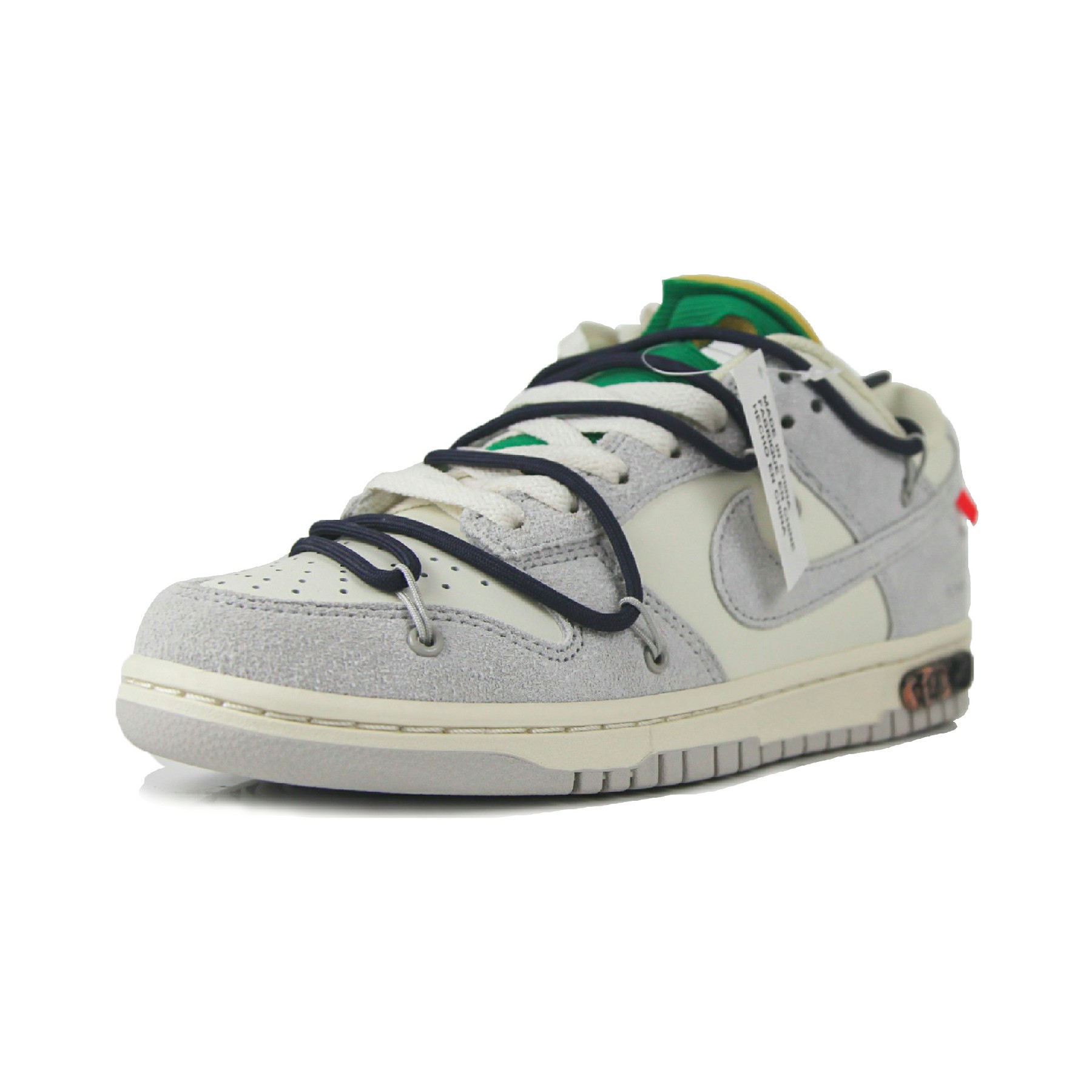 Nike Dunk Low   Lot 20