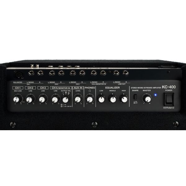 Roland KC-400