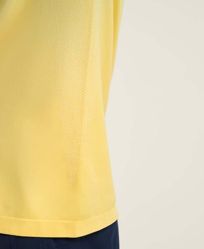 On-Serve Tee